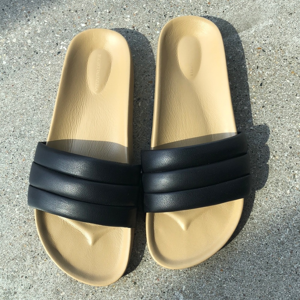 Black Classic Beatrice Valenzuela Sandalia
